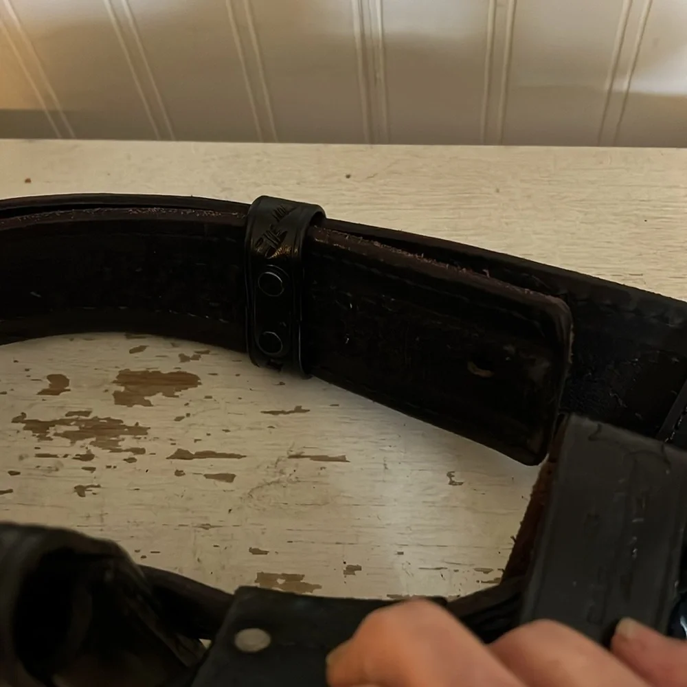 Vintage Safariland Police/Detention Officer Black Belt Kit holster basket weave